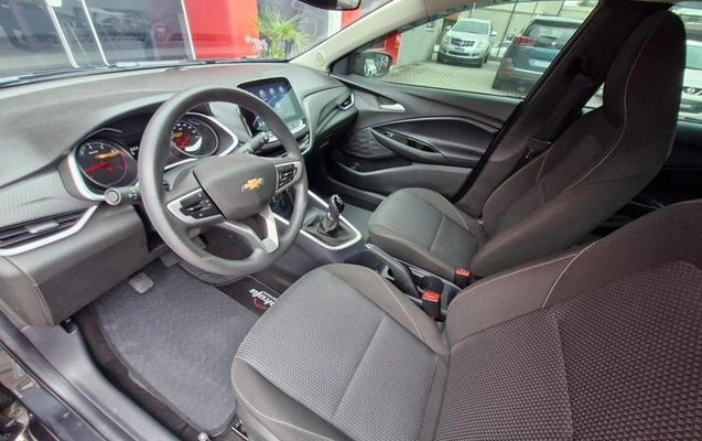 imagem-https://www.socarrao.com.br/sc-vehicle-images-prod/3740836/1788985128776-8446157_12_B_f1cf1c0cca.jpeg