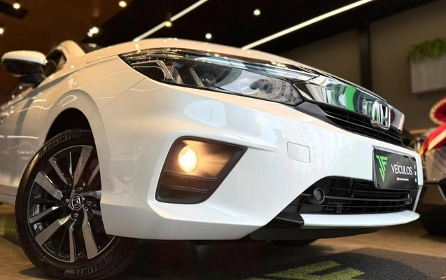 imagem-https://www.socarrao.com.br/sc-vehicle-images-prod/3740875/1789558567185-8461852_3_B_a4e1a55a83.jpeg