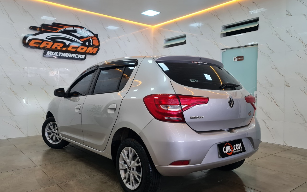 imagem-https://www.socarrao.com.br/sc-vehicle-images-prod/3740876/1789838744171-NS5qcGc.jpg