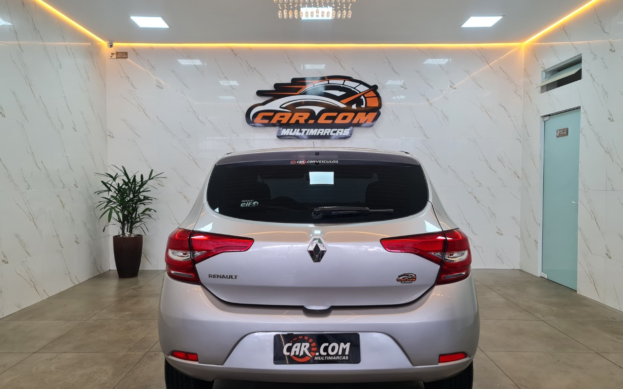 imagem-https://www.socarrao.com.br/sc-vehicle-images-prod/3740876/1789838744236-Ni5qcGc.jpg