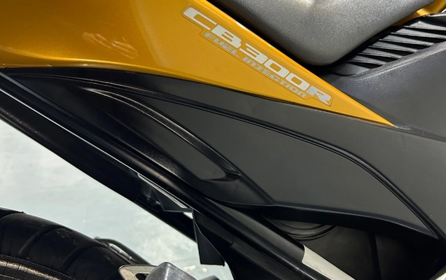imagem-https://www.socarrao.com.br/sc-vehicle-images-prod/3741123/1788985773150-gb-fd04bc7.jpeg