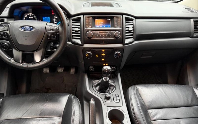 imagem-https://www.socarrao.com.br/sc-vehicle-images-prod/3741124/1789147204319-8461936_0_B_6fc50cdffb.jpeg