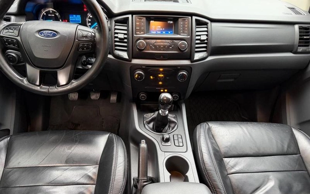 imagem-https://www.socarrao.com.br/sc-vehicle-images-prod/3741124/1789147204324-8461936_2_B_75f183f5b8.jpeg