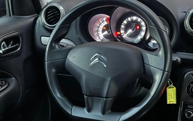 imagem-https://www.socarrao.com.br/sc-vehicle-images-prod/3741551/1788987050004-db7df396ec5b4d9ca5591b1e49776b23_1788987037217.jpg