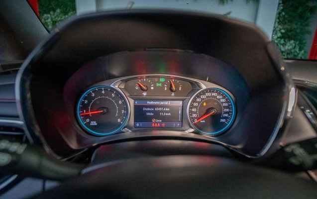 imagem-https://www.socarrao.com.br/sc-vehicle-images-prod/3741583/1789649786132-8461866_18_B_9b15744a99.jpeg