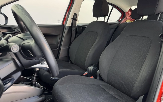 imagem-https://www.socarrao.com.br/sc-vehicle-images-prod/3741586/1788987183027-vehicle_image_1788974375_7eefb0fa7b3201573f4c201c11602097.jpeg
