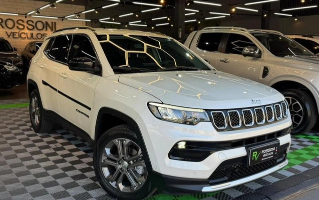 imagem-https://www.socarrao.com.br/sc-vehicle-images-prod/3741591/1789659344578-8462077_4_B_f193b2c6d7.jpeg
