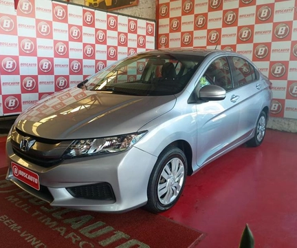 Honda City 2017 Prata — foto 1 de 3
