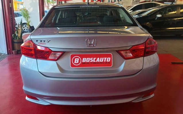 imagem-https://www.socarrao.com.br/sc-vehicle-images-prod/37416/1769988668809-7239257OR_1769630929_60_90.jpg