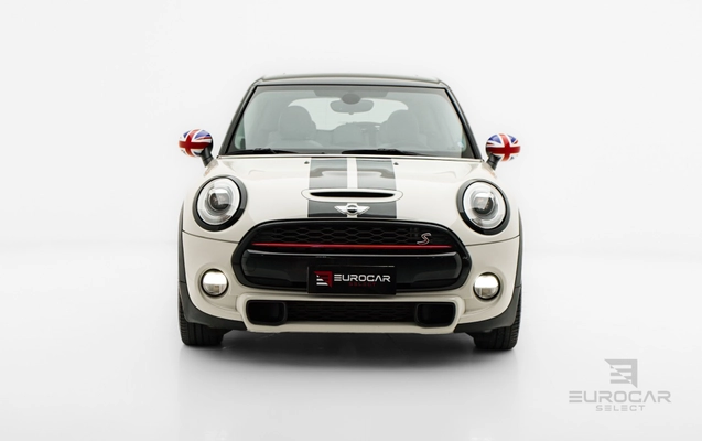 imagem-https://www.socarrao.com.br/sc-vehicle-images-prod/3741626/1789151550769-0a3e7aae-200a-40c6-b5e4-b4c7c95875bc.jpg