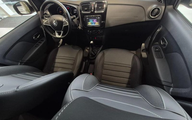 imagem-https://www.socarrao.com.br/sc-vehicle-images-prod/3741632/1788987388532-8462090_7_B_2fe2b621df.jpeg