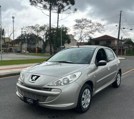 imagem-https://www.socarrao.com.br/sc-vehicle-images-prod/3741648/1789230488279-8450637_14_B_a817b85bd7.jpeg