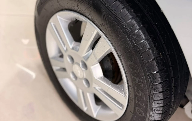 imagem-https://www.socarrao.com.br/sc-vehicle-images-prod/3741659/1789412224244-003_be8889dc5dc875950b00abb57d342a42.jpeg