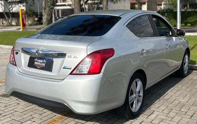 imagem-https://www.socarrao.com.br/sc-vehicle-images-prod/3741694/1789158688885-8453084_1_B_bf6300da69.jpeg