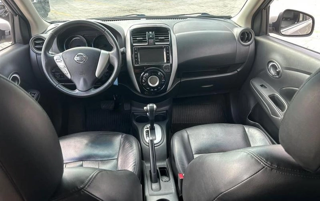 imagem-https://www.socarrao.com.br/sc-vehicle-images-prod/3741694/1789158688888-8453084_10_B_3fc7c4d2c3.jpeg