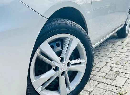 imagem-https://www.socarrao.com.br/sc-vehicle-images-prod/3741694/1789158688895-8453084_6_B_400d6898c4.jpeg