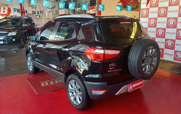 imagem-https://www.socarrao.com.br/sc-vehicle-images-prod/37417/1782472745671-7731989_11_B_a7d5785bba.jpeg