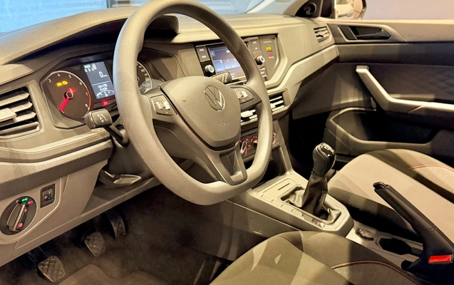 imagem-https://www.socarrao.com.br/sc-vehicle-images-prod/3741722/1789680695584-c2eb48ad-cced-40d6-a36e-0bb2671fbf50.jpg