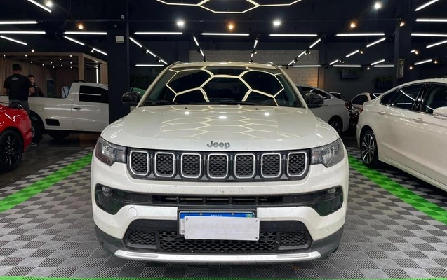 imagem-https://www.socarrao.com.br/sc-vehicle-images-prod/3741943/1789391709279-8462203_0_B_7c40d0e488.jpeg