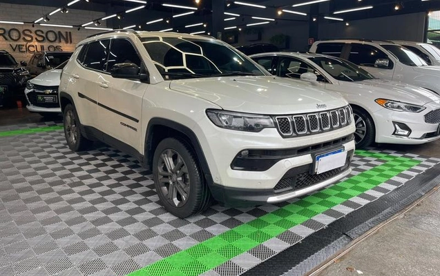 imagem-https://www.socarrao.com.br/sc-vehicle-images-prod/3741943/1789391709280-8462203_0_B_da145ccf2d.jpeg
