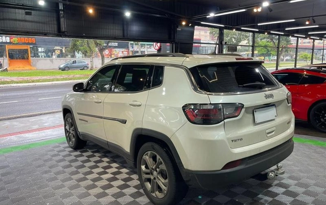 imagem-https://www.socarrao.com.br/sc-vehicle-images-prod/3741943/1789391709281-8462203_0_B_ade0dd37ab.jpeg