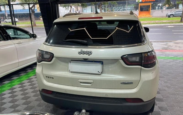 imagem-https://www.socarrao.com.br/sc-vehicle-images-prod/3741943/1789391709282-8462203_0_B_df93c8424b.jpeg