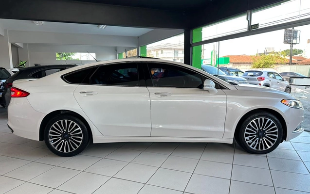 imagem-https://www.socarrao.com.br/sc-vehicle-images-prod/3741976/1788988596908-003_694f0b13666410897cbf52a5edab416c.jpeg