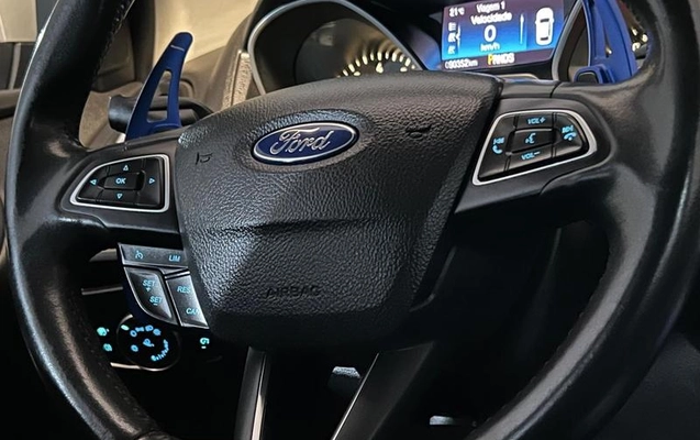 imagem-https://www.socarrao.com.br/sc-vehicle-images-prod/3741979/1789148919179-8394861_9_B_488d7322e6.jpeg