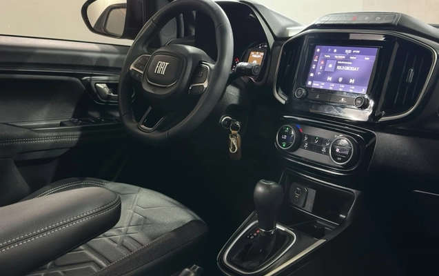 imagem-https://www.socarrao.com.br/sc-vehicle-images-prod/3741988/1788988772290-11_035747.jpg