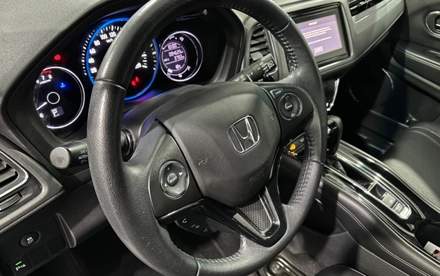 imagem-https://www.socarrao.com.br/sc-vehicle-images-prod/3742005/1788988777580-10_035609.jpg