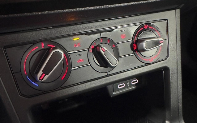 imagem-https://www.socarrao.com.br/sc-vehicle-images-prod/3742008/1788988778611-12.jpg