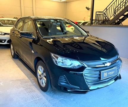 Chevrolet Onix 2022 Preto — foto 1 de 3
