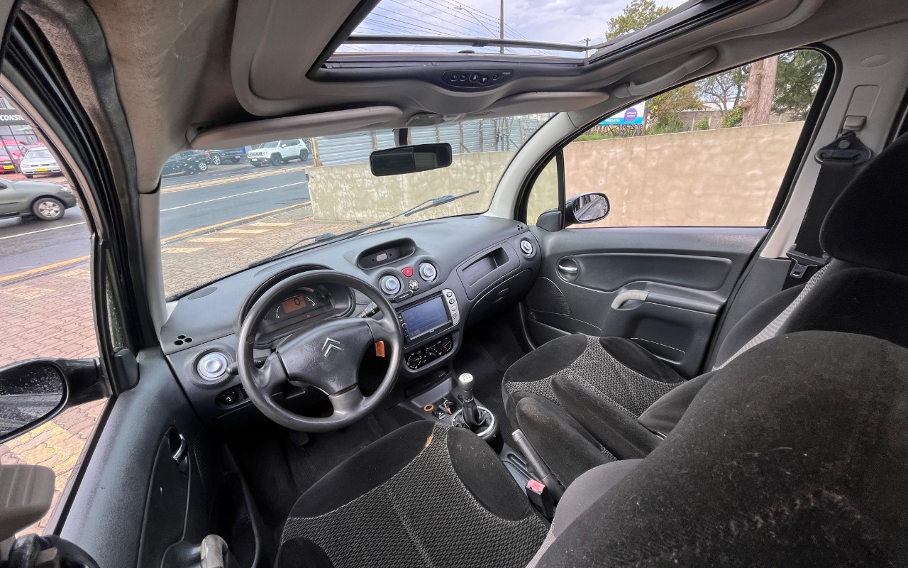 imagem-https://www.socarrao.com.br/sc-vehicle-images-prod/3742433/1788990248256-V2hhdHNBcHAgSW1hZ2UgMjAyNi0wOS0wOSBhdCAxOC4yNi4yMyAoMikuanBlZw.jpeg