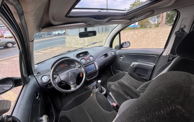imagem-https://www.socarrao.com.br/sc-vehicle-images-prod/3742433/1788990248256-V2hhdHNBcHAgSW1hZ2UgMjAyNi0wOS0wOSBhdCAxOC4yNi4yMyAoMikuanBlZw.jpeg