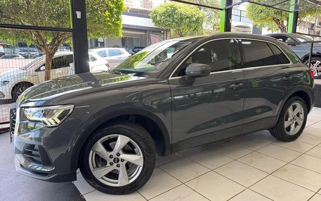 imagem-https://www.socarrao.com.br/sc-vehicle-images-prod/3742533/1789044297842-8460013_3_B_257bfa0642.jpeg