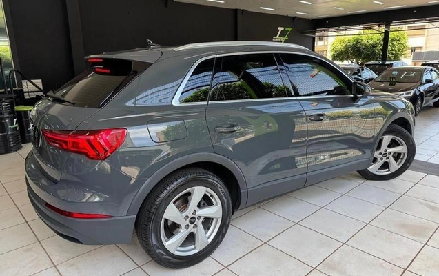 imagem-https://www.socarrao.com.br/sc-vehicle-images-prod/3742533/1789044297848-8460013_3_B_78a765e63c.jpeg