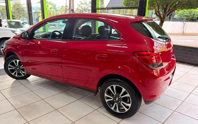 imagem-https://www.socarrao.com.br/sc-vehicle-images-prod/3742683/1788991245133-8403346_5_B_4df36513c0.jpeg