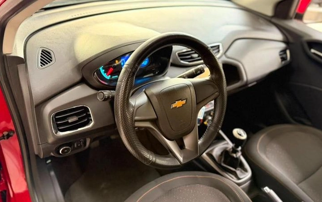 imagem-https://www.socarrao.com.br/sc-vehicle-images-prod/3742683/1788991245140-8403346_5_B_3d0bc02da0.jpeg