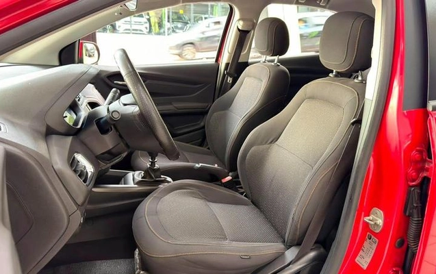 imagem-https://www.socarrao.com.br/sc-vehicle-images-prod/3742683/1788991245146-8403346_5_B_2ab2c42449.jpeg