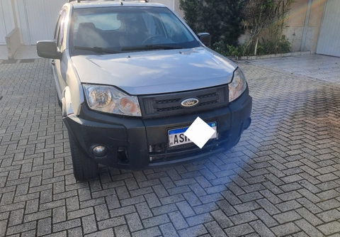 Ford EcoSport 2010 Prata — foto 1 de 3