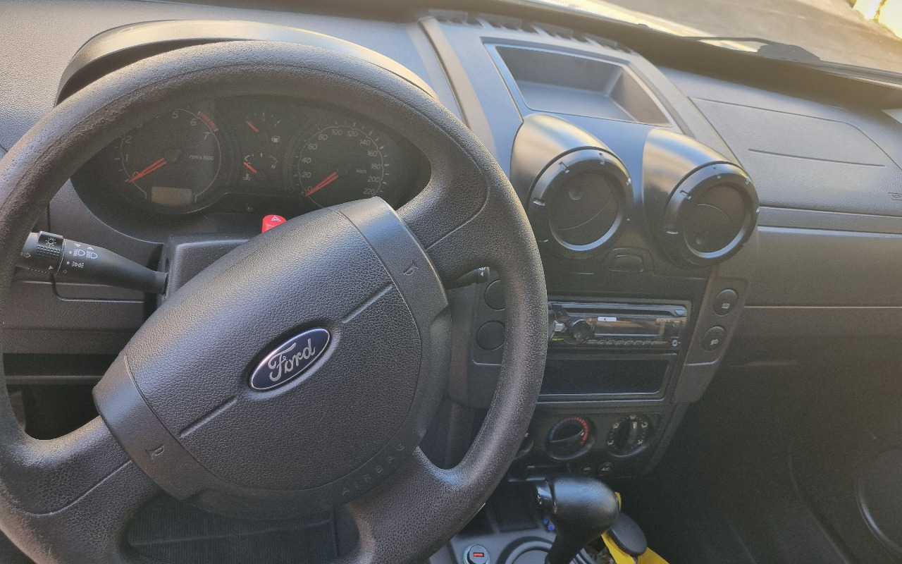 imagem-https://www.socarrao.com.br/sc-vehicle-images-prod/3742718/1788991908677-MjAyNjA2MThfMDkwMDI2LmpwZw.jpg