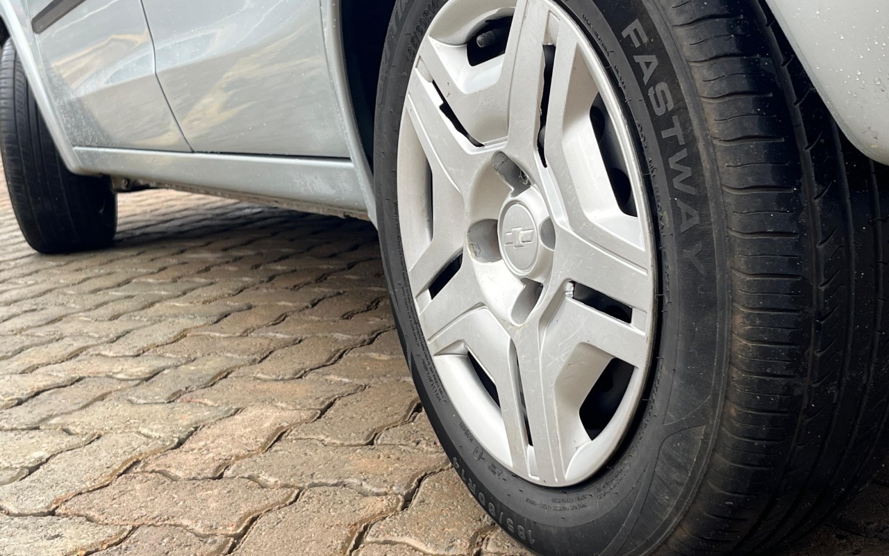 imagem-https://www.socarrao.com.br/sc-vehicle-images-prod/3743237/1788993030652-V2hhdHNBcHAgSW1hZ2UgMjAyNi0wOS0wNCBhdCAxOS40Ny4wMyAoMSkuanBlZw.jpeg