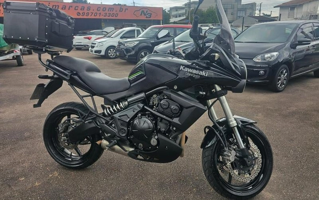imagem-https://www.socarrao.com.br/sc-vehicle-images-prod/3743610/1788995199566-8453765_13_B_08fa6141f9.jpeg