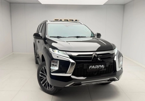 Mitsubishi Pajero 2024 Preto — foto 1 de 3