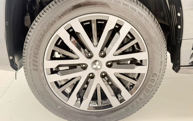 imagem-https://www.socarrao.com.br/sc-vehicle-images-prod/3743877/1789418125758-gb-2d3ad35.jpeg
