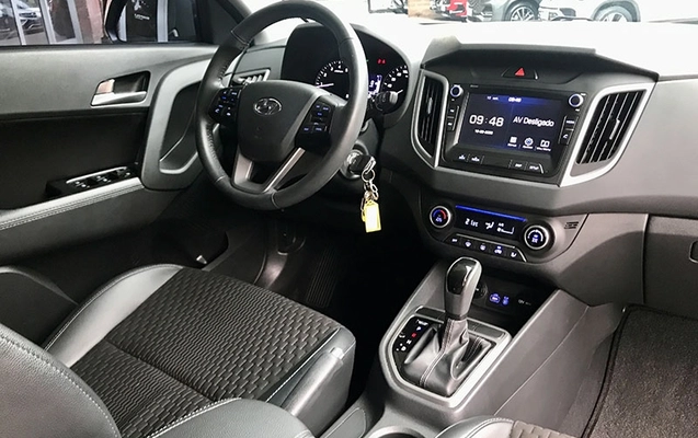 imagem-https://www.socarrao.com.br/sc-vehicle-images-prod/3744513/1789070554112-HAlfCZucpMerklasdTmkz2B40LZNblY4.jpg