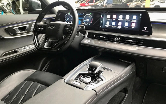 imagem-https://www.socarrao.com.br/sc-vehicle-images-prod/3744687/1789129182188-IIen6zRBG6dwgpxQ8cGv89IKqjkV9mu8.jpg