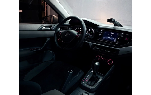 imagem-https://www.socarrao.com.br/sc-vehicle-images-prod/3744839/1788999594372-2_091727.jpg