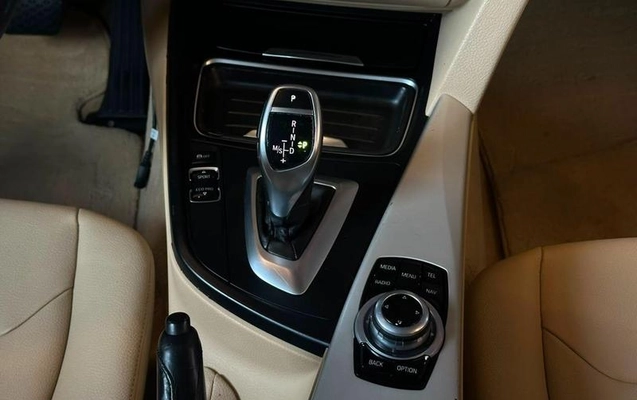 imagem-https://www.socarrao.com.br/sc-vehicle-images-prod/3746077/1789508053855-8387167_16_B_2571c5d1cd.jpeg