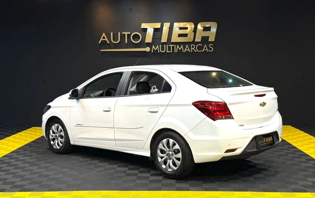 imagem-https://www.socarrao.com.br/sc-vehicle-images-prod/3748133/1789013051840-2_073050.jpg